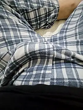 skiciyunis online show from February 2, 2026, 7:13 pm