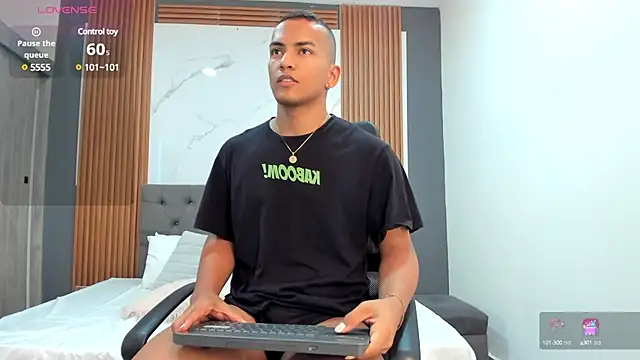 Rafa2004Cruz online show from February 19, 2025, 3:16 pm