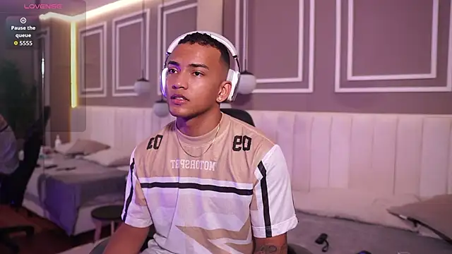 Snapshot of Rafa2004Cruz chatting on February 12, 2026, 1:00 pm Rafa2004Cruz online show from February 12, 2026, 1:00 pm