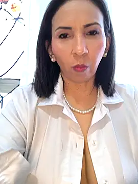 Snapshot of Mrsvictoriaaa chatting on October 26, 2025, 6:52 pm Mrsvictoriaaa online show from October 26, 2025, 6:52 pm