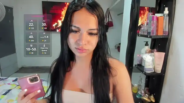 Snapshot of Ladyy_Sweet22 chatting on November 30, 2025, 6:30 pm Ladyy Sweet22 online show from November 30, 2025, 6:30 pm