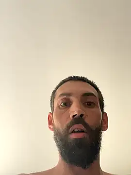 Snapshot of QueenM3 chatting on September 24, 2025, 7:20 pm QueenM3 online show from September 24, 2025, 7:20 pm