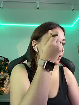 Snapshot of AshleySkott_ chatting on October 31, 2025, 7:38 am AshleySkott online show from October 31, 2025, 7:38 am