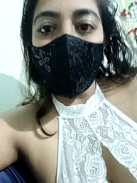 sanjana890 online show from February 17, 2025, 2:28 pm