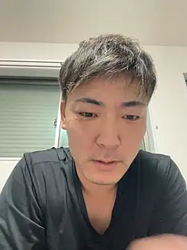 Snapshot of pierrot_0202 chatting on March 12, 2025, 5:49 pm pierrot 0202 online show from March 12, 2025, 5:49 pm