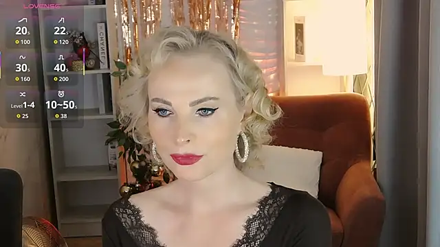 Sandra Kind online show from December 23, 2025, 5:40 am