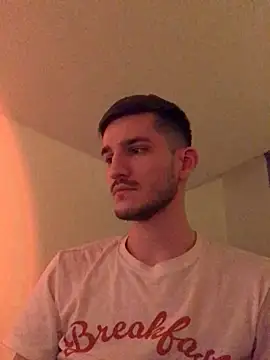 yoyoboy988 online show from February 19, 2025, 8:41 pm