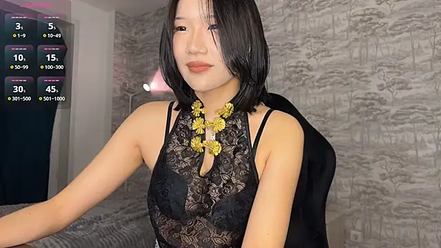 Asian Vi online show from May 13, 2026, 6:37 pm