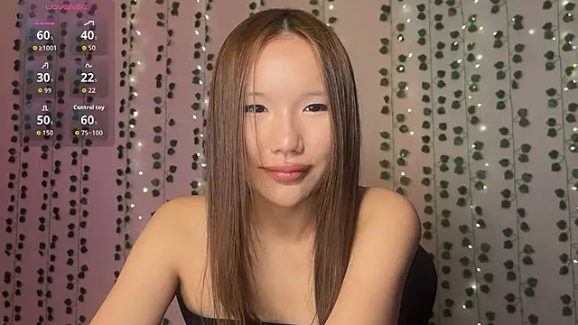 Asian Vi online show from December 13, 2025, 8:04 pm