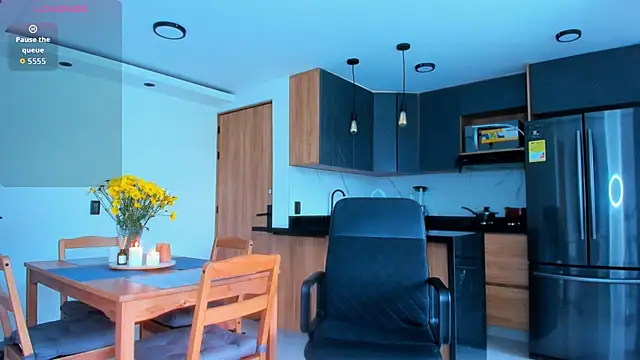 fitnolan online show from January 6, 2026, 3:38 pm