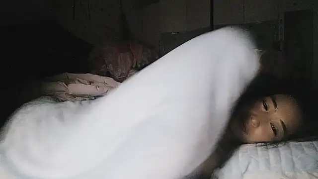 Snapshot of hebe-02 chatting on November 23, 2025, 4:28 pm hebe-02 online show from November 23, 2025, 4:28 pm