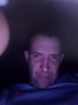 Snapshot of Nidge251 chatting on April 5, 2026, 9:54 pm Nidge251 online show from April 5, 2026, 9:54 pm