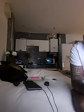 Mrnutella online show from February 23, 2025, 4:50 am