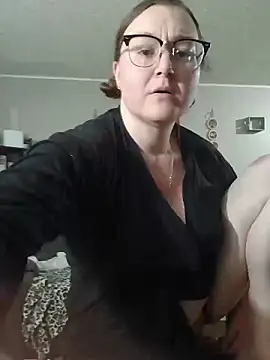 Snapshot of HTXBELLE chatting on November 29, 2025, 10:26 am HTXBELLE online show from November 29, 2025, 10:26 am