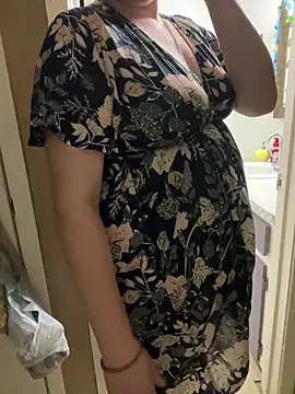 Snapshot of HTXBELLE chatting on February 19, 2026, 2:52 am HTXBELLE online show from February 19, 2026, 2:52 am