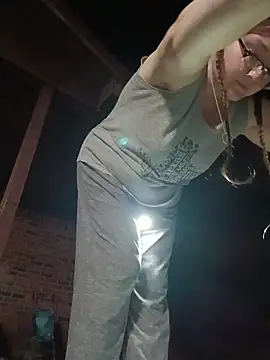 Snapshot of HTXBELLE chatting on November 16, 2025, 1:21 am HTXBELLE online show from November 16, 2025, 1:21 am