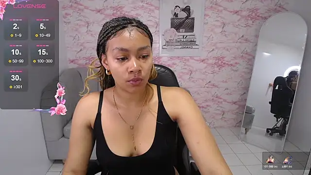 Snapshot of catalina25_t chatting on January 18, 2026, 1:25 pm catalina25 t online show from January 18, 2026, 1:25 pm