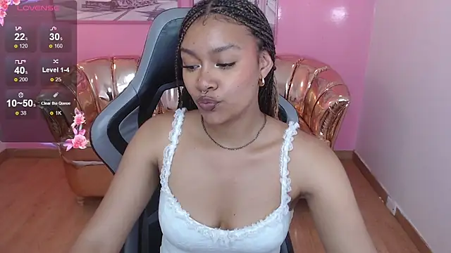 Snapshot of catalina25_t chatting on December 17, 2025, 7:52 pm catalina25 t online show from December 17, 2025, 7:52 pm