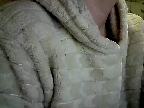 Snapshot of AliniX chatting on March 22, 2025, 6:25 pm AliniX online show from March 22, 2025, 6:25 pm