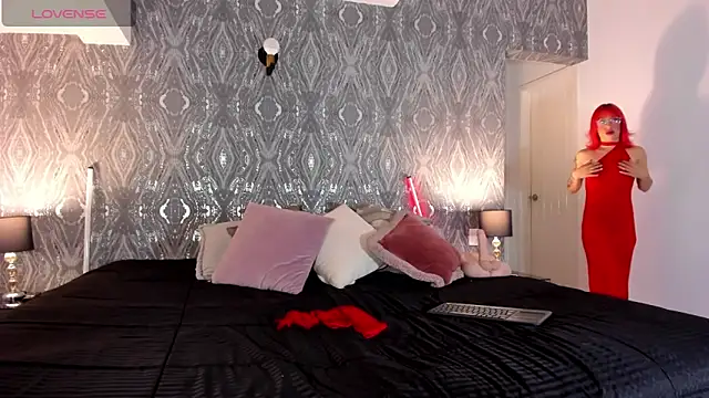 AbellaFox  online show from April 2, 2026, 8:04 pm