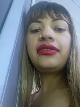 Rihana Milan online show from March 11, 2025, 10:51 am