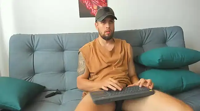 bastianwatson10 online show from February 28, 2025, 5:15 pm