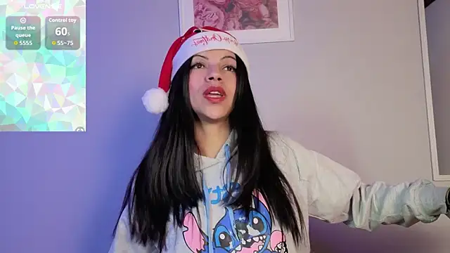 Snapshot of aitana_garcia_ chatting on December 18, 2025, 10:19 am aitana garcia online show from December 18, 2025, 10:19 am