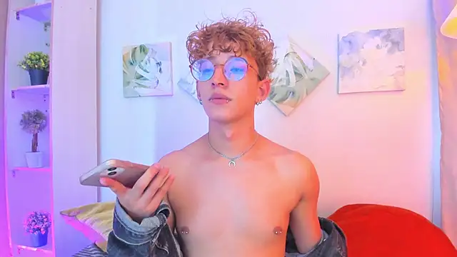 Snapshot of iiangel_ chatting on January 17, 2026, 3:37 pm iiangel online show from January 17, 2026, 3:37 pm