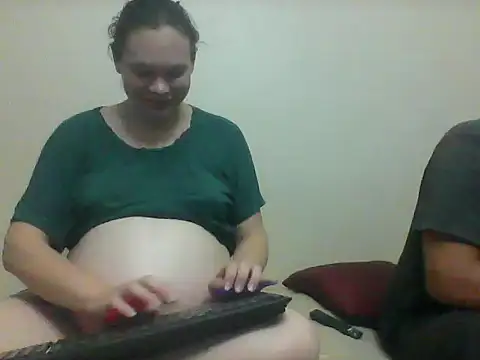 redsparrowXxXx online show from October 10, 2025, 4:41 pm