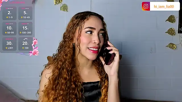 Snapshot of LiaHansson chatting on November 23, 2025, 6:51 pm LiaHansson online show from November 23, 2025, 6:51 pm