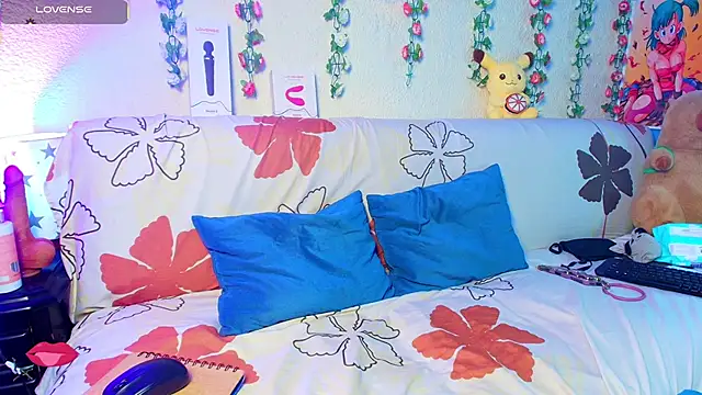 Vicky Miller 05 online show from April 3, 2026, 7:53 pm