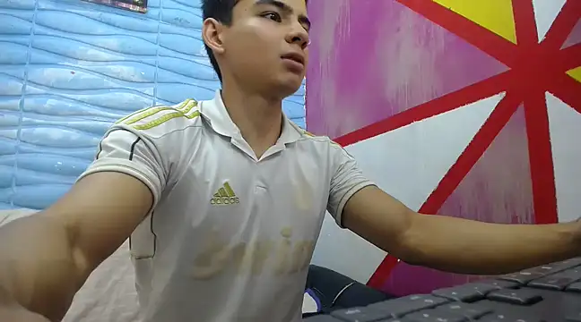 seigfried0 online show from February 25, 2025, 7:06 pm