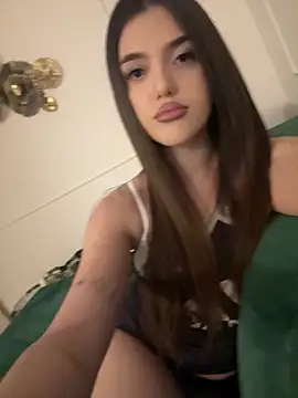 NaomiMulan online show from March 19, 2025, 10:42 pm