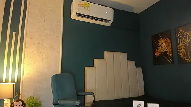Snapshot of Allex_Cano chatting on March 12, 2025, 9:23 am Allex Cano online show from March 12, 2025, 9:23 am