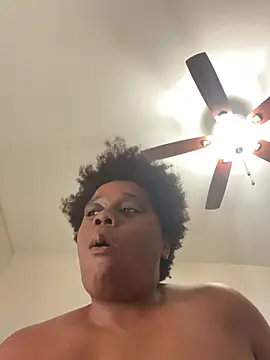 Snapshot of Deshay30 chatting on February 20, 2026, 2:08 am Deshay30 online show from February 20, 2026, 2:08 am