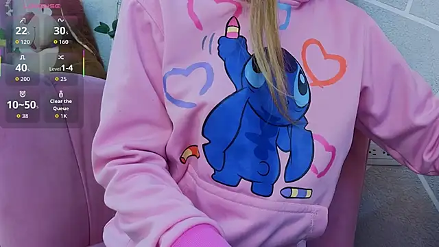 Snapshot of EmmyCortez chatting on November 5, 2025, 11:46 am EmmyCortez online show from November 5, 2025, 11:46 am