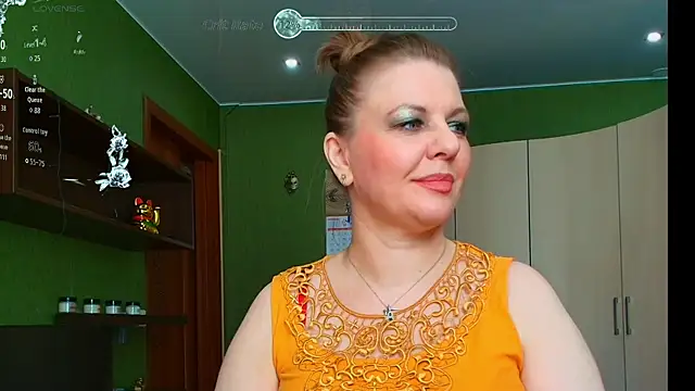 Snapshot of VeronikawGold chatting on June 5, 2026, 6:52 am VeronikawGold online show from June 5, 2026, 6:52 am