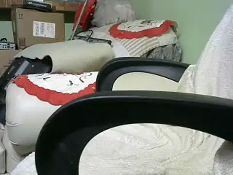 Snapshot of calme_odl1 chatting on February 16, 2025, 12:19 am calme odl1 online show from February 16, 2025, 12:19 am
