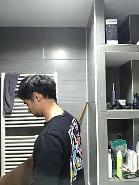 andreiiiii2025 online show from February 9, 2026, 10:02 am