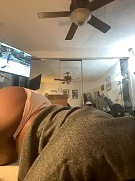 Snapshot of BubblyBabyy chatting on November 16, 2025, 7:13 am BubblyBabyy online show from November 16, 2025, 7:13 am