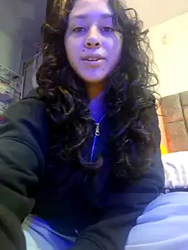 Snapshot of ammy_e chatting on October 23, 2025, 3:00 pm ammy e online show from October 23, 2025, 3:00 pm