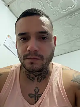 Snapshot of Angelgarcia_ chatting on February 24, 2025, 9:09 pm Angelgarcia online show from February 24, 2025, 9:09 pm