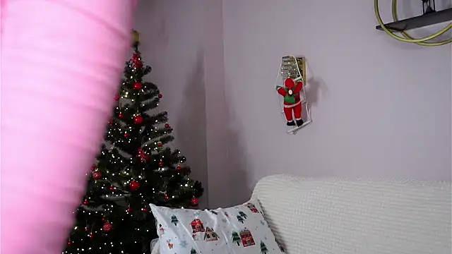 SunnivaCovil online show from January 5, 2026, 5:27 pm