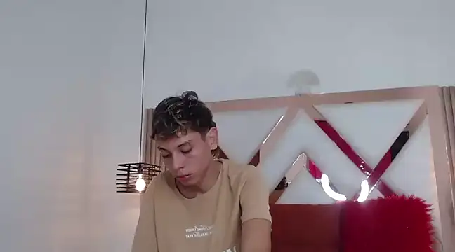 Snapshot of Noahoconor chatting on February 26, 2025, 3:43 pm Noahoconor online show from February 26, 2025, 3:43 pm