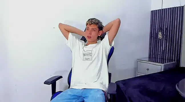 Snapshot of Noahoconor chatting on March 4, 2025, 10:38 pm Noahoconor online show from March 4, 2025, 10:38 pm