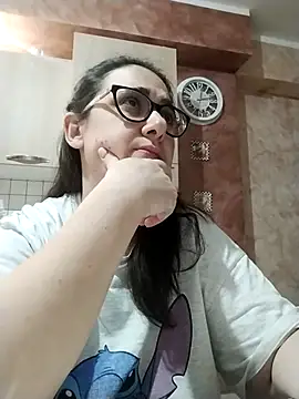 Dolcecurvy online show from October 25, 2025, 10:10 pm