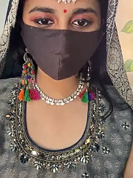 Dishasarmaa05 online show from March 3, 2026, 5:09 pm