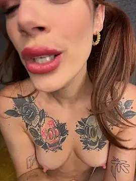 FrancescaFerra online show from July 24, 2026, 12:23 pm