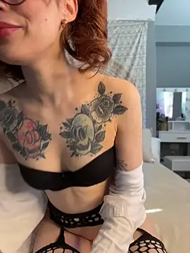 FrancescaFerra online show from July 3, 2026, 5:52 pm