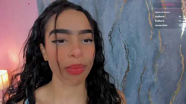 Snapshot of honey_sofii_ chatting on October 29, 2025, 12:26 pm honey sofii online show from October 29, 2025, 12:26 pm